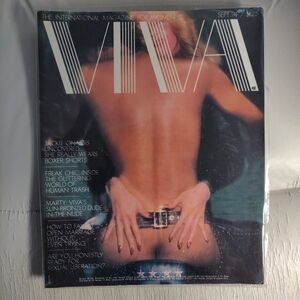 1974 SEPTEMBER VIVA MAGAZINE - WOMEN'S INTERNATIONAL FRONT COVER - E 4199